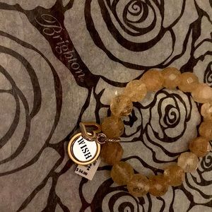 New with tag, beautiful Brighton stretch bracelet.